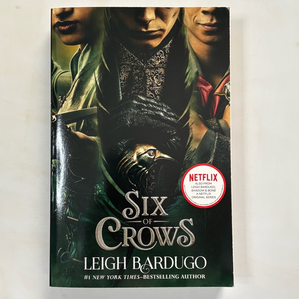 Six of Crows by Leigh Bardugo | New Cover Paperback Edition